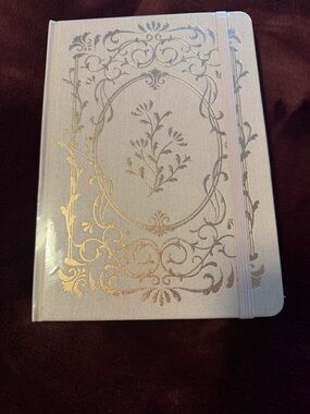 Archer & Olive A5 Embossed Hardcover Notebook in Rose Gold with Elastic Closure